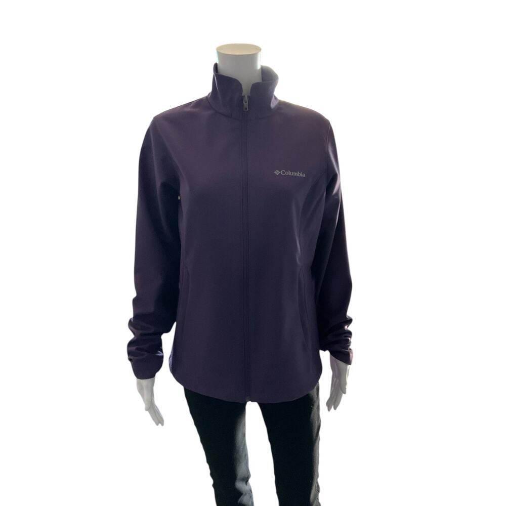 Columbia Purple Solid Pre-Owned Ladies Activewear - Size Medium